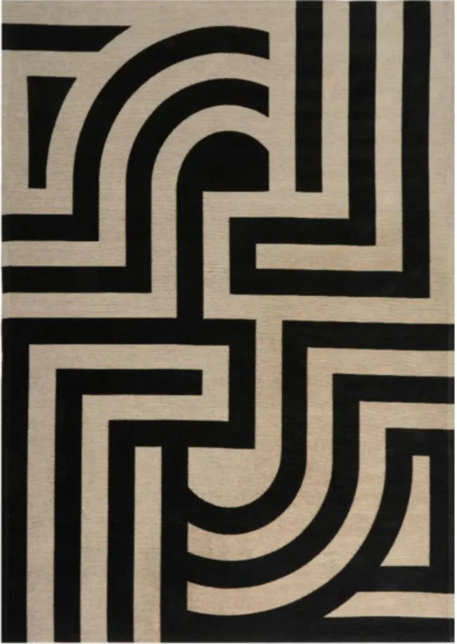 Rug with black and beige geometric pattern