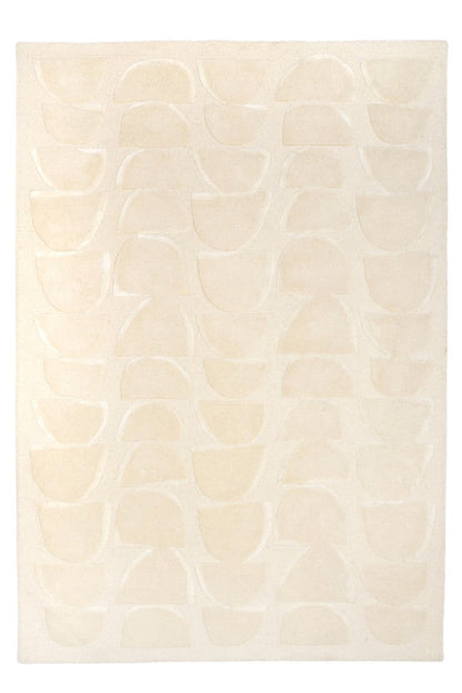 Beige textured rug with wavy patterns