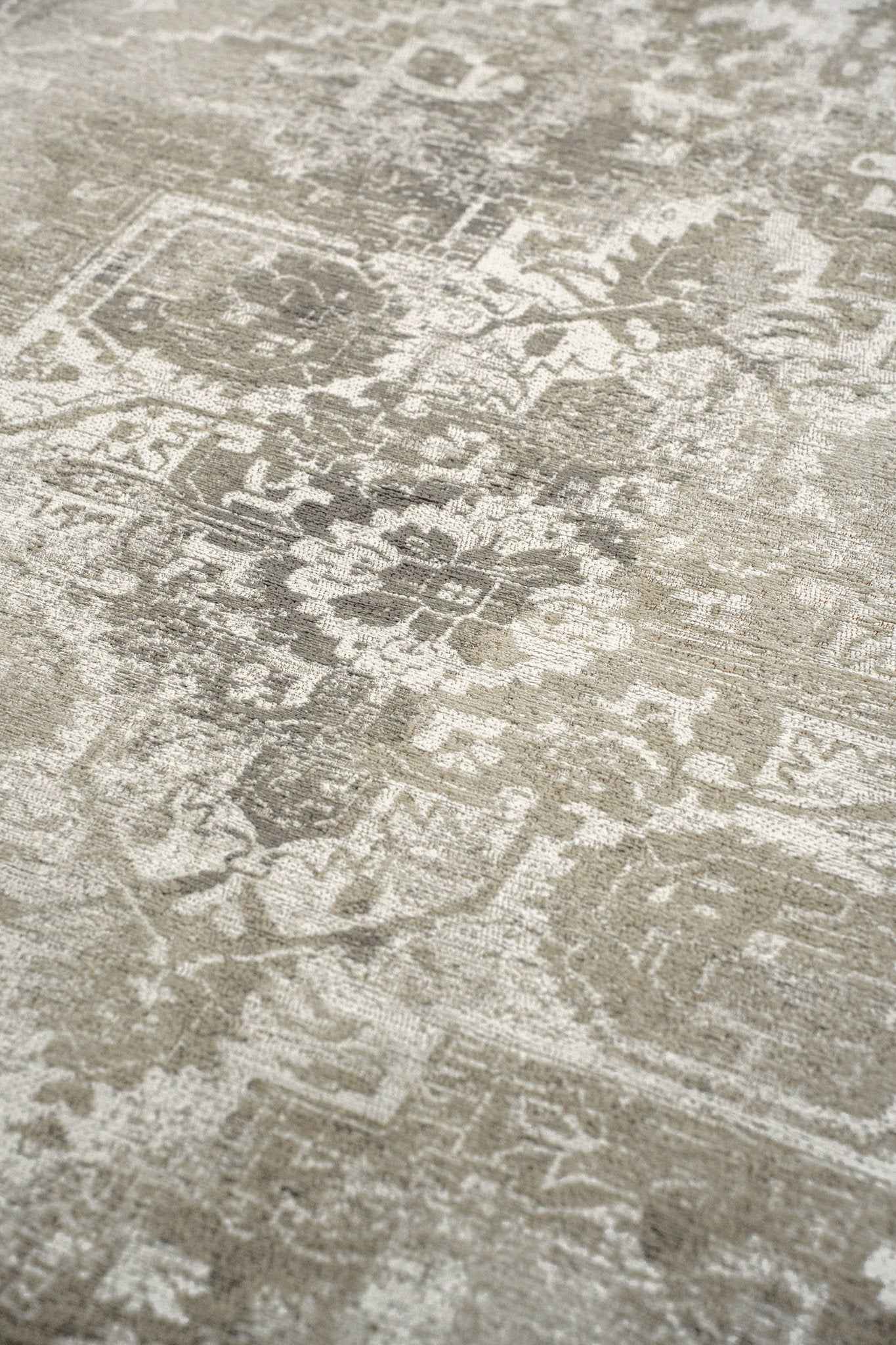 Tabriz Rug Collection