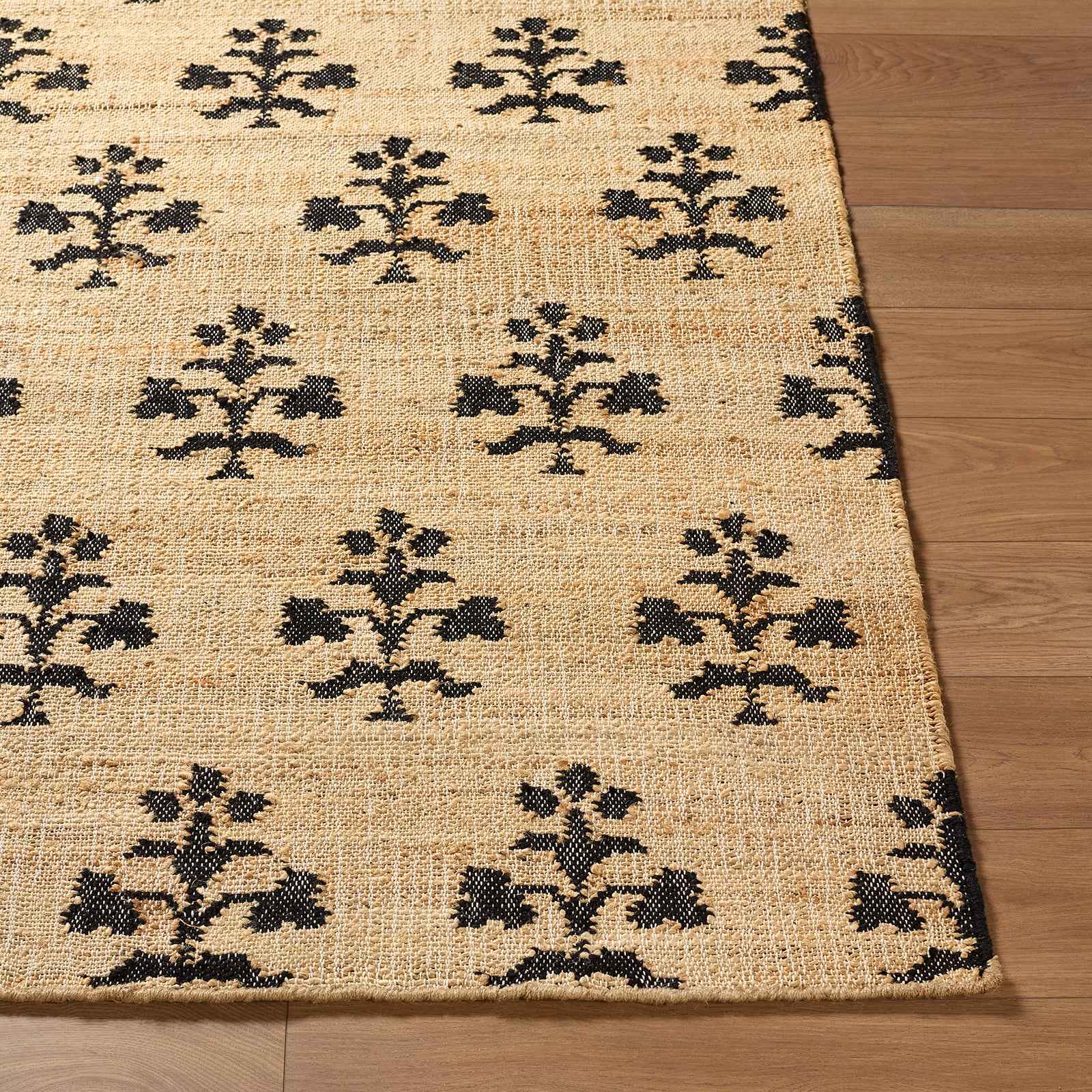 Fiorina Hand Woven Jute Rug
