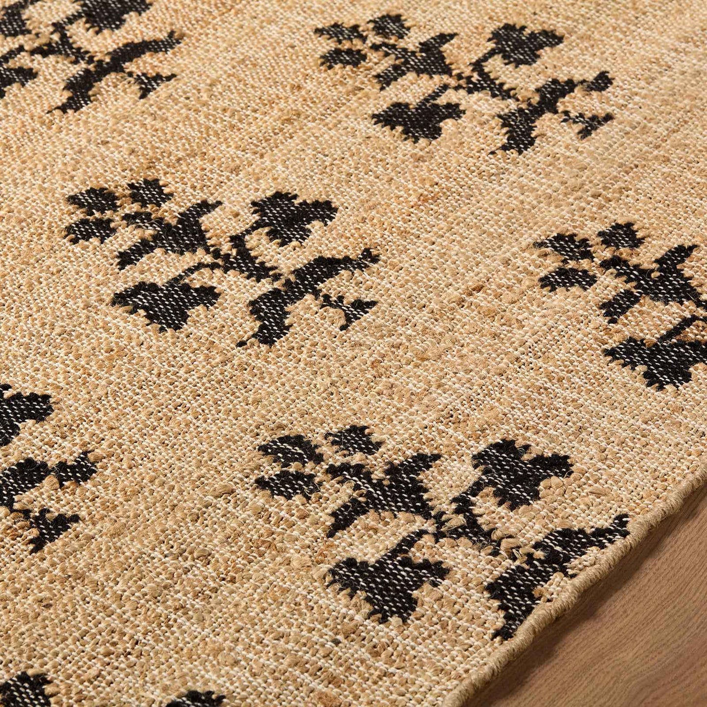 Fiorina Hand Woven Jute Rug