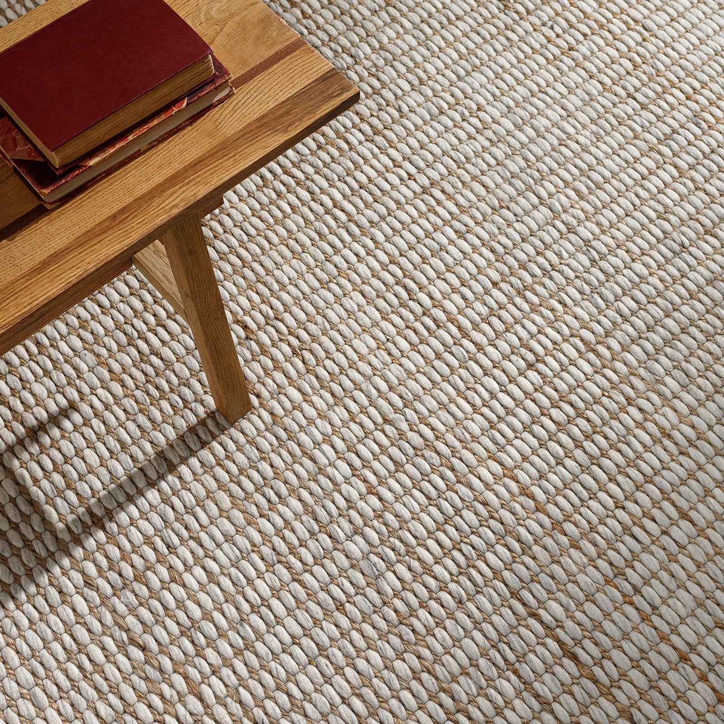 Priya Hand Woven Jute Wool Rug