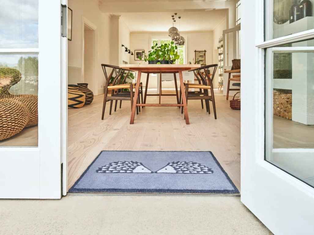 Turtle Mats Kissing Spike Indoor Mat - London Luxury Rugs Online