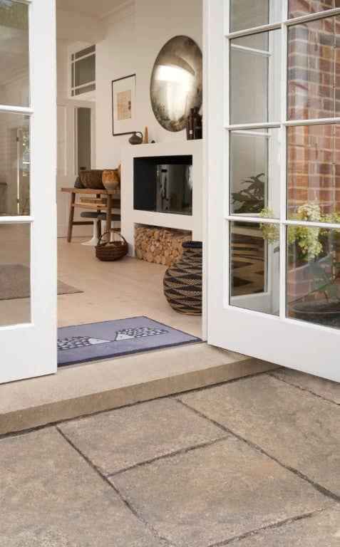 Turtle Mats Kissing Spike Indoor Mat - London Luxury Rugs Online