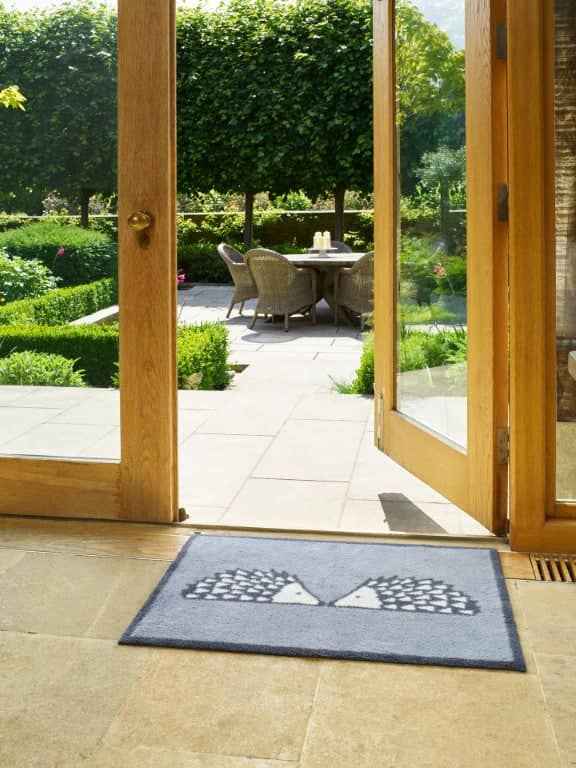 Turtle Mats Kissing Spike Indoor Mat - London Luxury Rugs Online