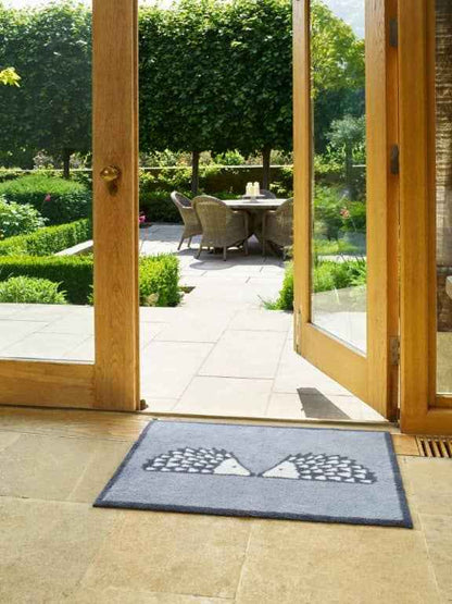 Turtle Mats Kissing Spike Indoor Mat - London Luxury Rugs Online